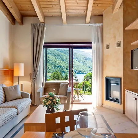 Sun-kissed Holiday In With Terrace Сasa de vacaciones Scanno