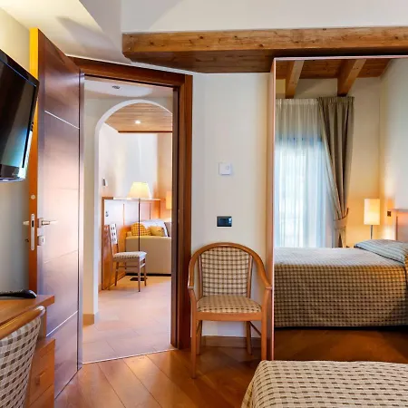Sun-kissed Holiday In With Terrace Сasa de vacaciones *